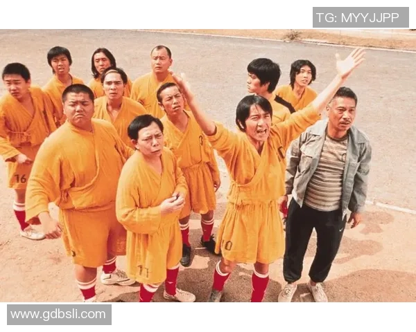 《星爷少林足球自我介绍：我是一个独一无二的足球奇才》